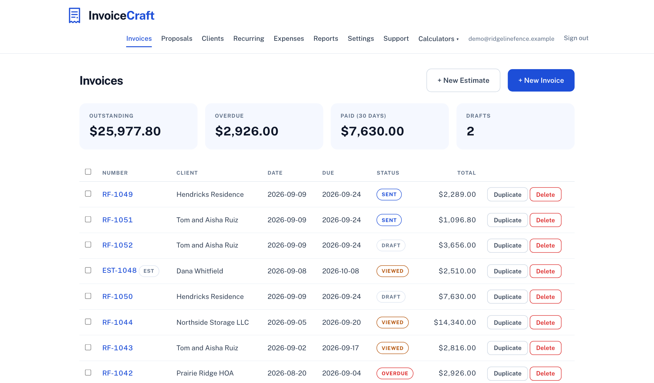 InvoiceCraft dashboard showing invoice list with paid, sent, and overdue statuses